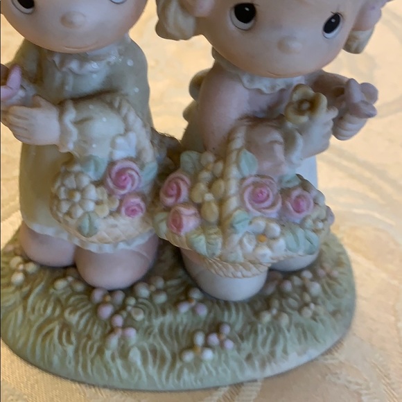 Precious Moments 🌸 - Picture 3 of 8